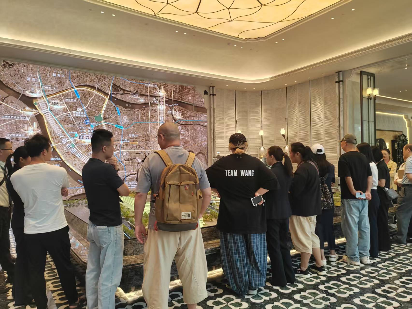 国庆楼市.jpg
